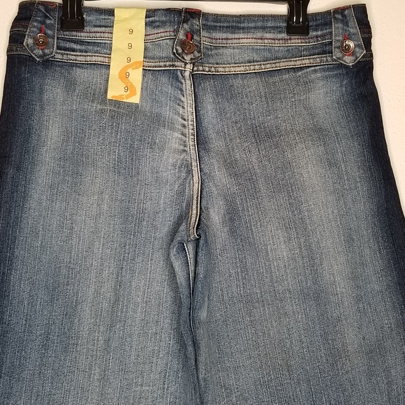 Soho Babe Cropped Wide leg size 9 nwt - Picture 6 of 7